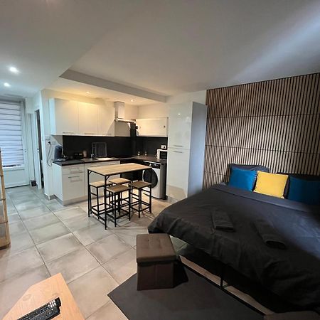 Studio Confortable Avec Balcon Villeneuve-sur-Lot Zewnętrze zdjęcie